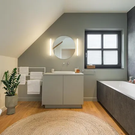 Mazurskie - Niebieska: Lakeside Retreat With Private Pool * Sterlawki Wielkie