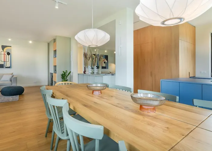 Mazurskie - Niebieska - Siedlisko Na Mazurach Z Bezposrednim Dostepem Do Jeziora Dejguny Oraz Prywatnym Basenem