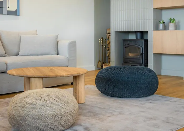 Mazurskie - Niebieska - Siedlisko Na Mazurach Z Bezposrednim Dostepem Do Jeziora Dejguny Oraz Prywatnym Basenem Sterławki Wielkie