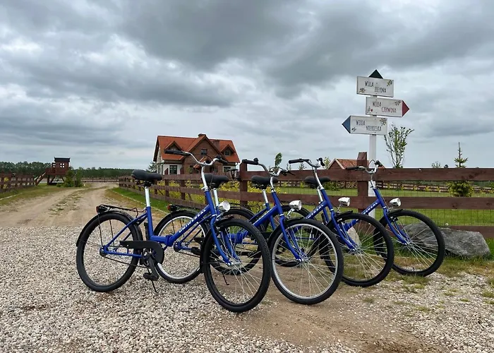 Mazurskie - Niebieska - Siedlisko Na Mazurach Z Bezposrednim Dostepem Do Jeziora Dejguny Oraz Prywatnym Basenem *