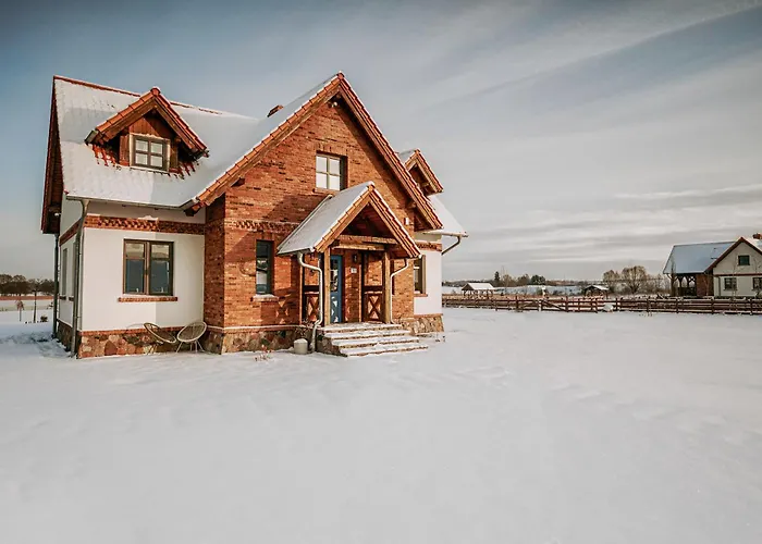 Mazurskie - Niebieska - Siedlisko Na Mazurach Z Bezposrednim Dostepem Do Jeziora Dejguny Oraz Prywatnym Basenem Vila *